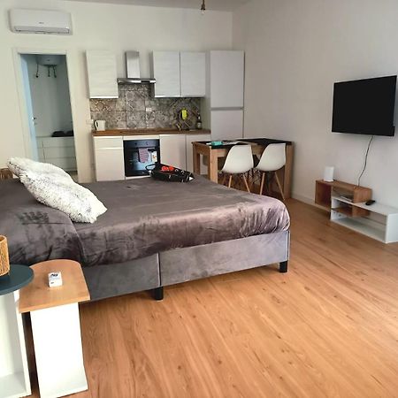 Casa Delle Begonie Lägenhet Rom Exteriör bild