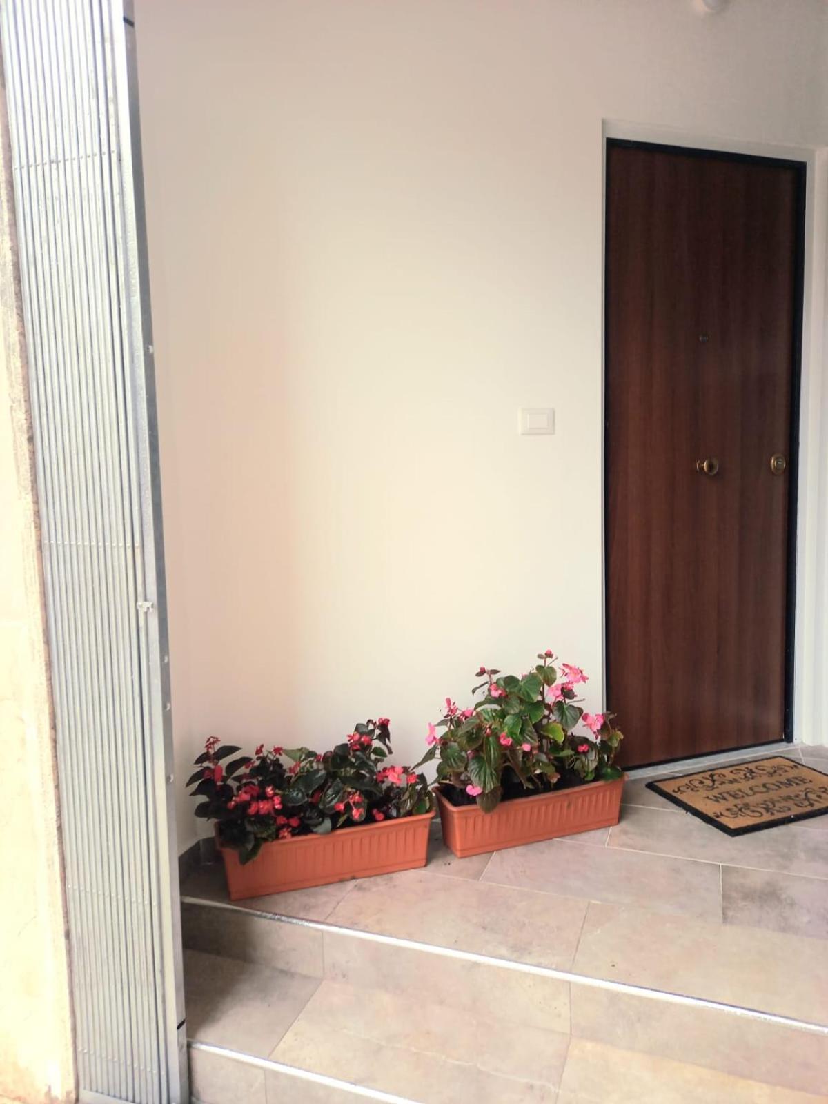Casa Delle Begonie Lägenhet Rom Exteriör bild